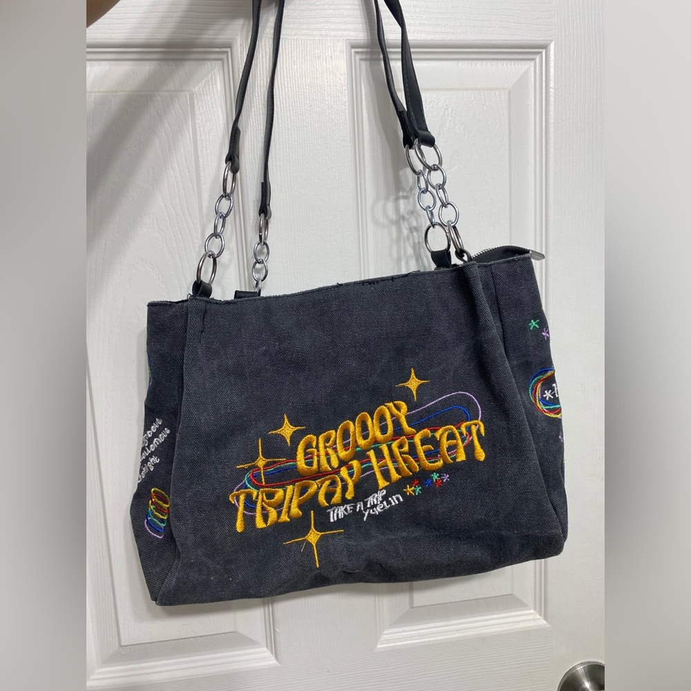 Grovvy Shoulder Bag